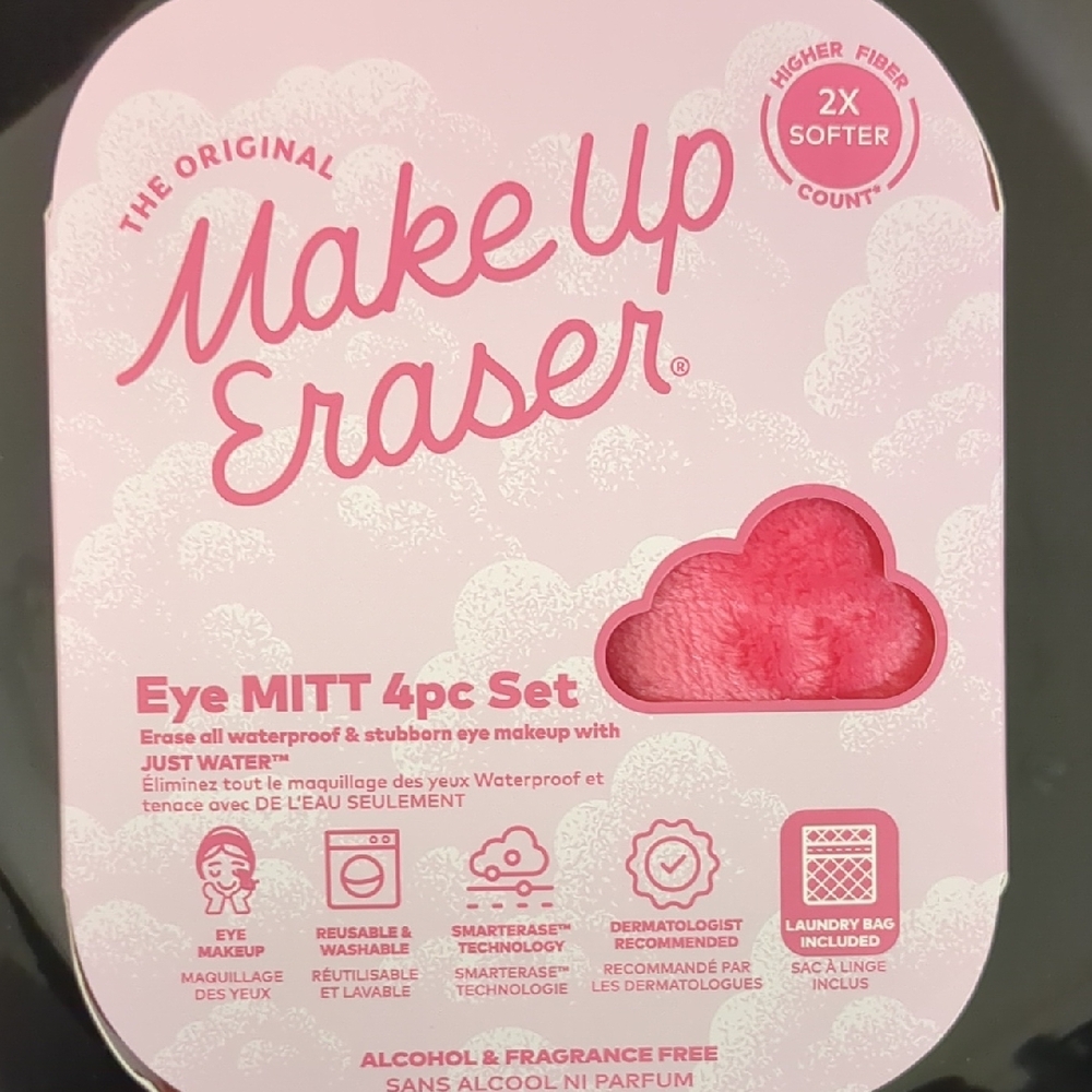 Make-Up Eraser Mitt (4)